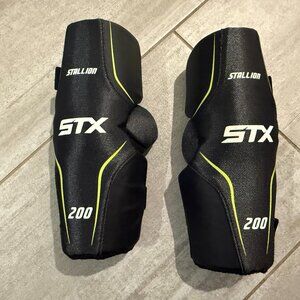 STX YOUTH STALLION 200 LACROSSE ARM PADS - SIZE SMALL